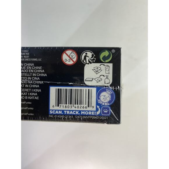 Funko Pop! Pin Ms. Marvel SE Target Exclusive Enamel Pin w Stand - Picture 3 of 4